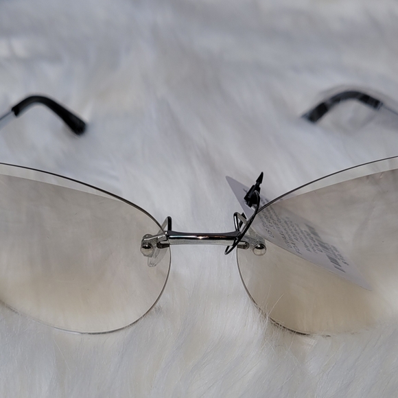 D&G sunglasses - Picture 7 of 12